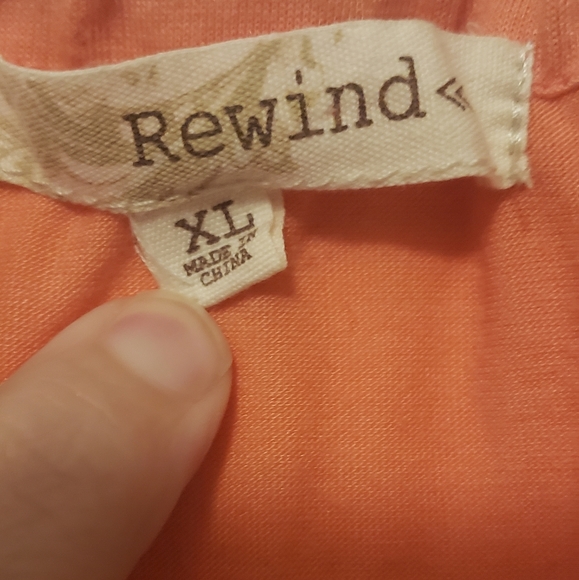 Pink & Cream Button-Front Lace Overlay Tank - Picture 3 of 5